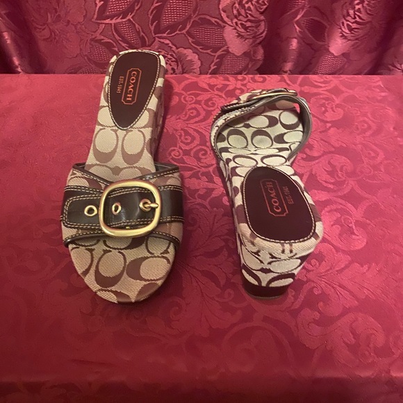 Coach shoes - Picture 3 of 4